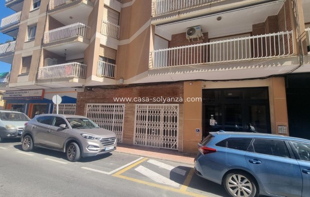 Kommerziell - Wiederverkauf - Torrevieja - Center
