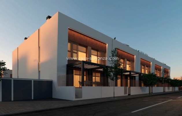 Maison de ville - Nouvelle construction - Dolores - Sector 2