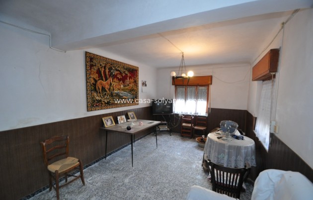 Maison de ville - Revente - Pinoso - Inland