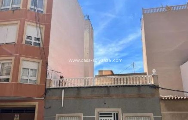 Maison de ville - Revente - Torrevieja - Estacion Autobuses