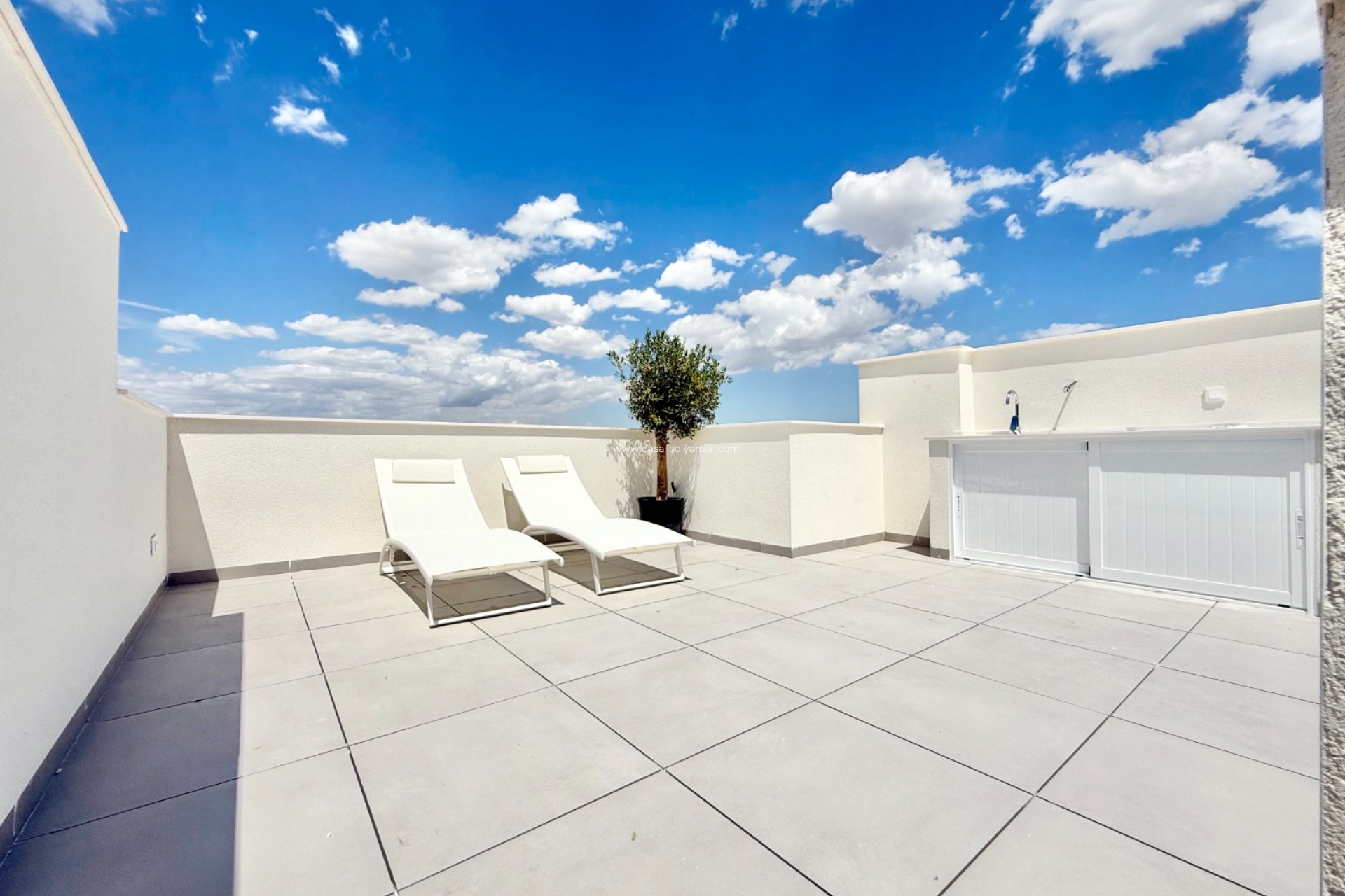 Neue Gebäude - Bungalow - Cox