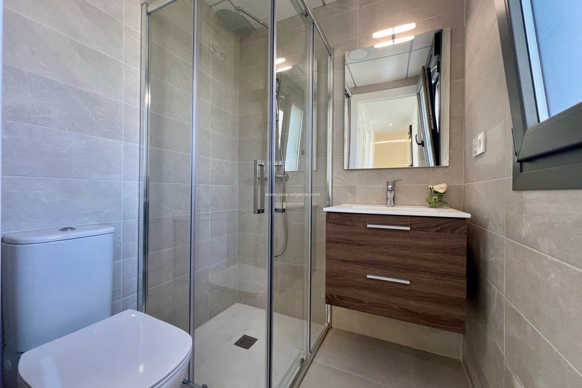 Neue Gebäude - Stadthaus - Orihuela Costa