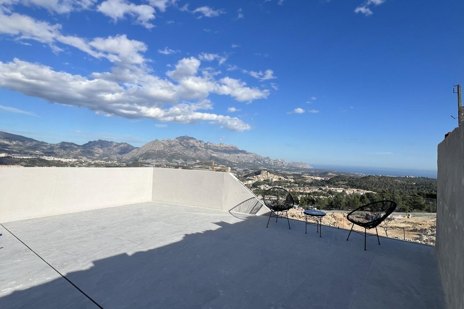 Neue Gebäude - Stadthaus - Polop - PAU1