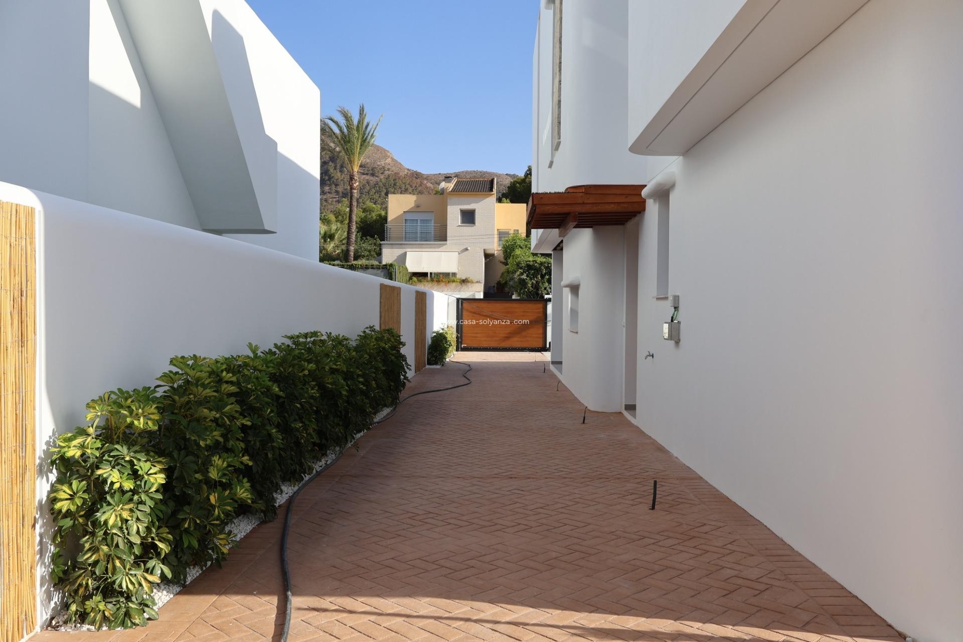 Neue Gebäude - Villa - Alfas del Pí - El Albir