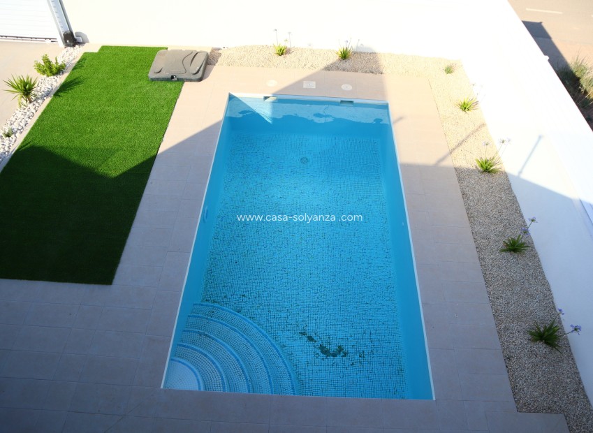 Neue Gebäude - Villa - Aspe