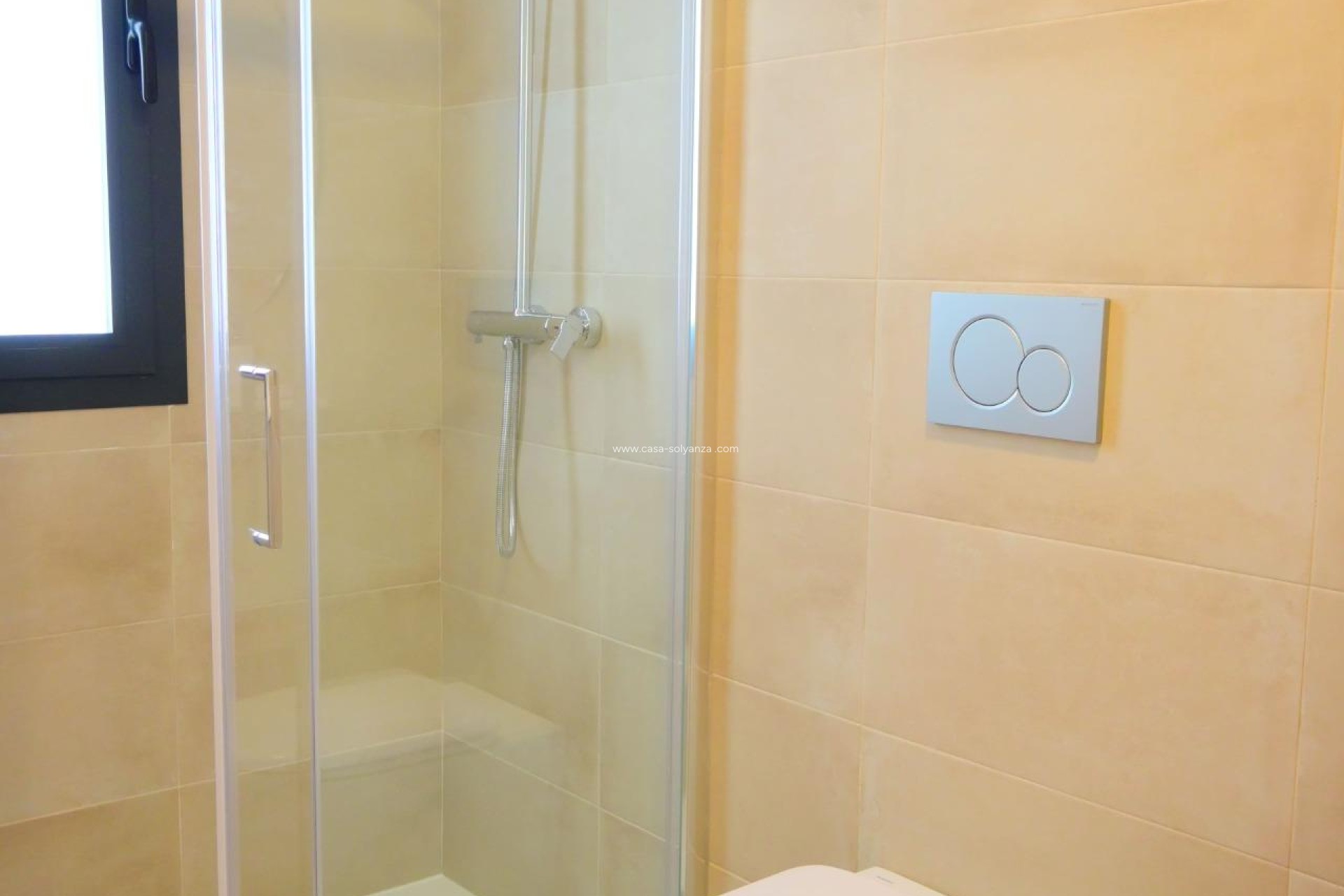 Neue Gebäude - Villa - Dolores - polideportivo