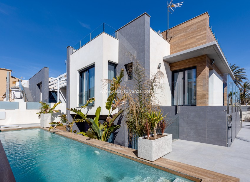 Neue Gebäude - Villa - La Mata