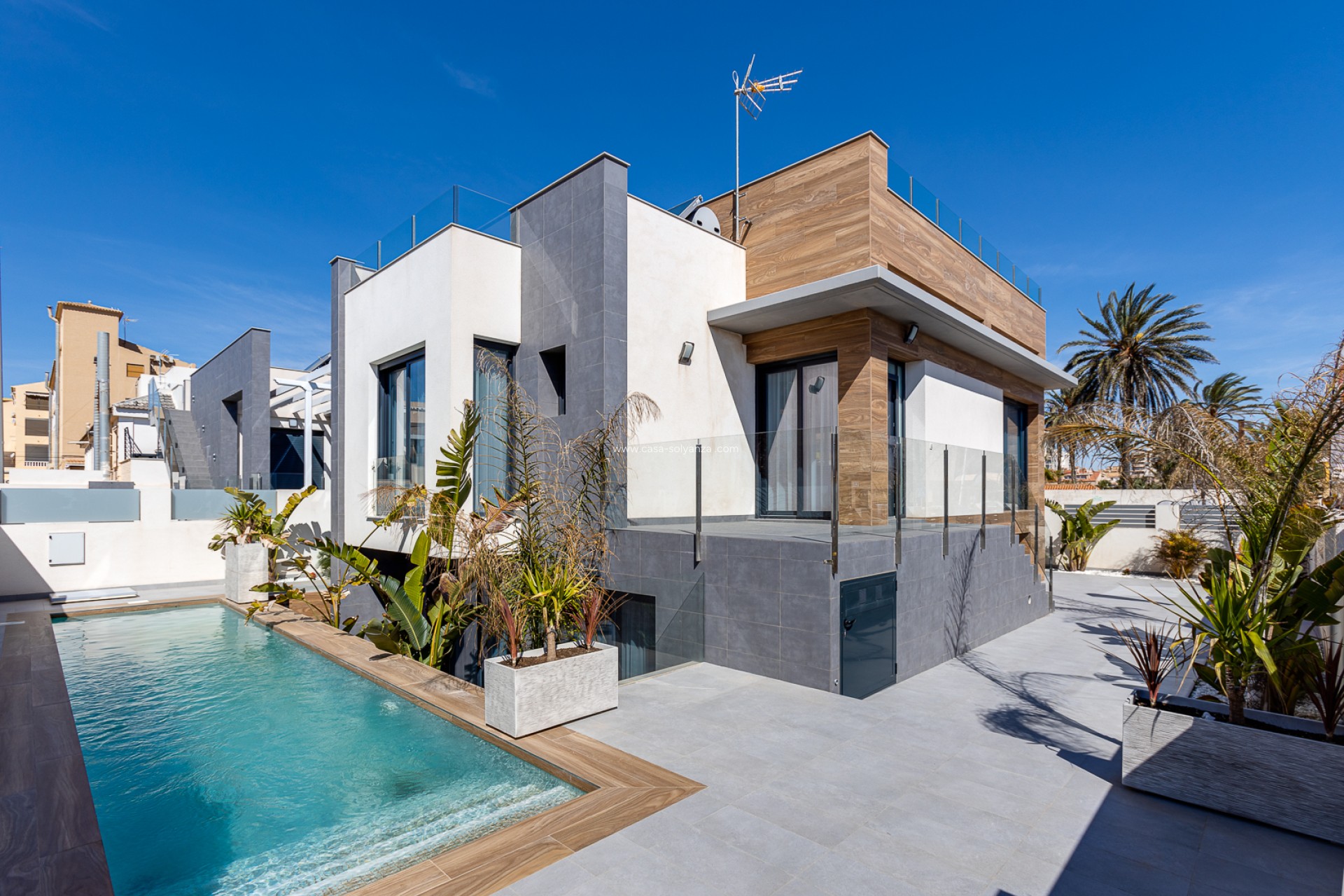 Neue Gebäude - Villa - La Mata