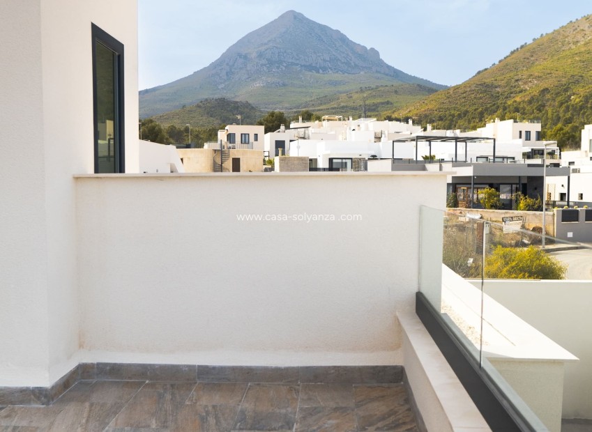 Neue Gebäude - Villa - Polop