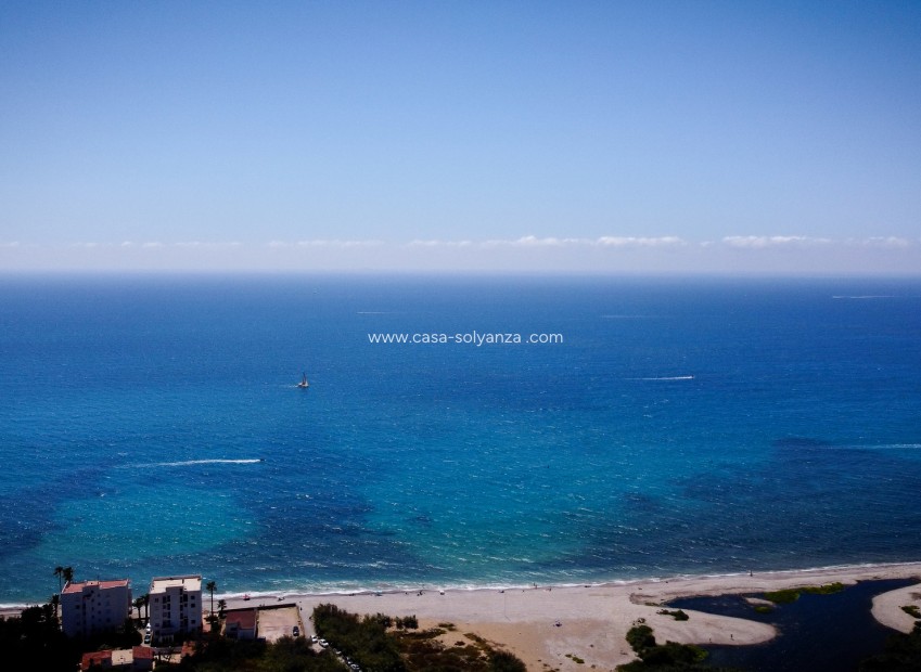 Neue Gebäude - Villa - Polop