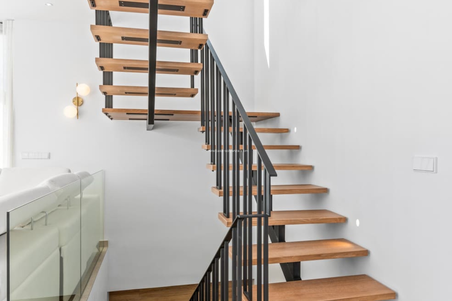 Neue Gebäude - Villa - Polop