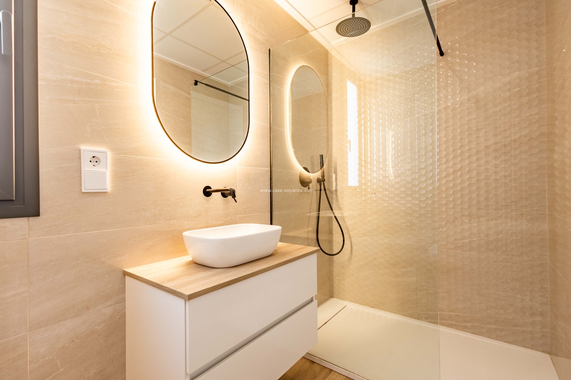 Neue Gebäude - Villa - Polop