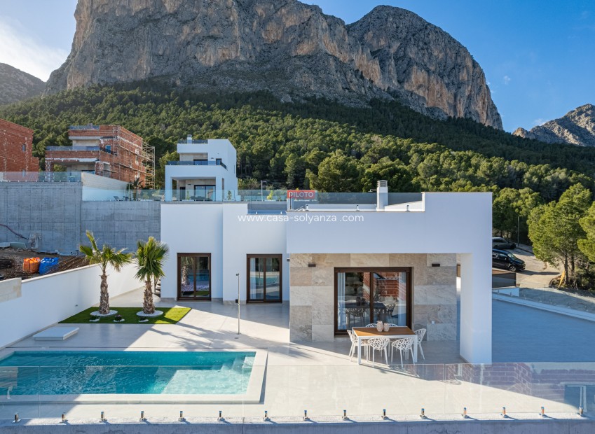 Neue Gebäude - Villa - Polop