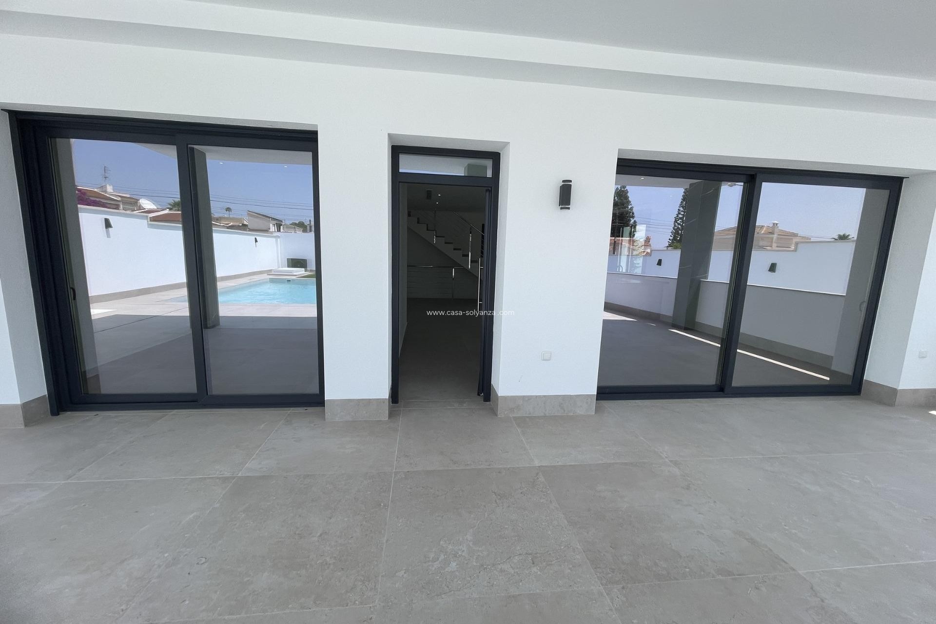 Neue Gebäude - Villa - Rojales - Ciudad Quesada