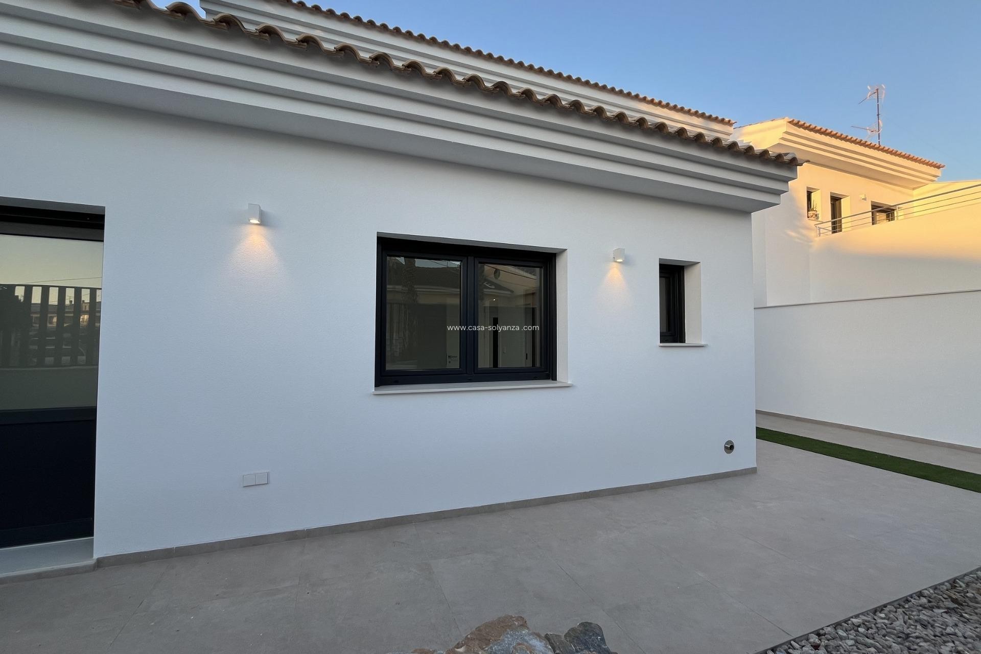 Neue Gebäude - Villa - San Pedro del Pinatar - Lo pagan
