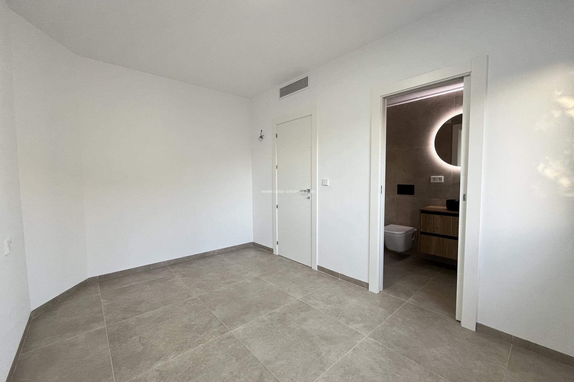 Neue Gebäude - Villa - San Pedro del Pinatar - Lo pagan