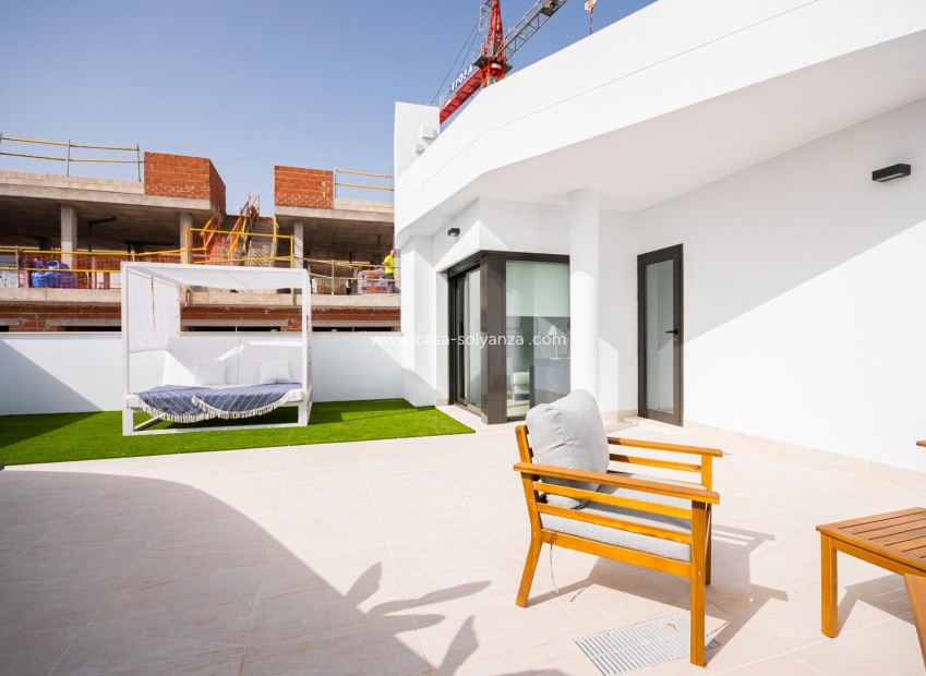 Neue Gebäude - Villa - Torrevieja - Lago Jardín II