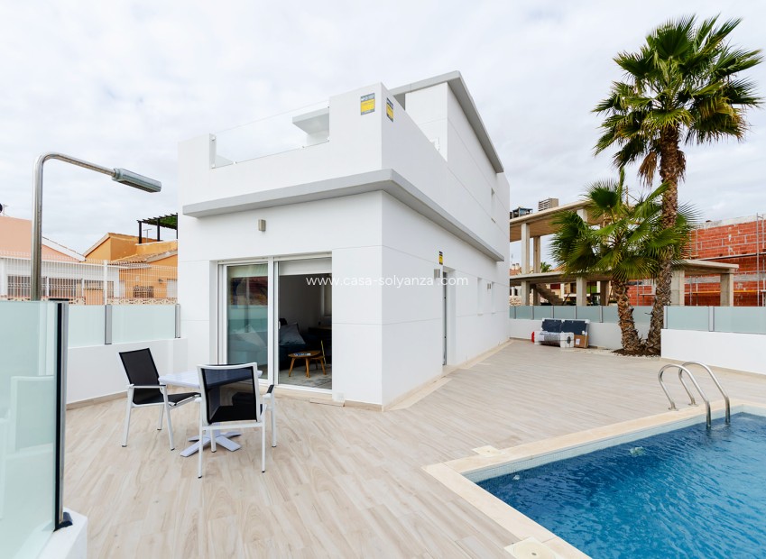 Neue Gebäude - Villa - Torrevieja