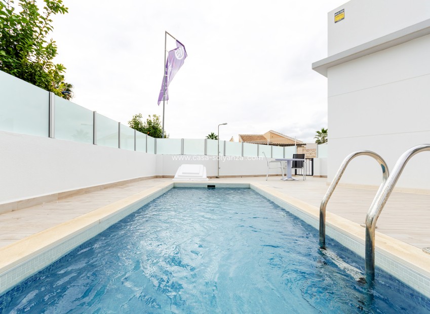 Neue Gebäude - Villa - Torrevieja