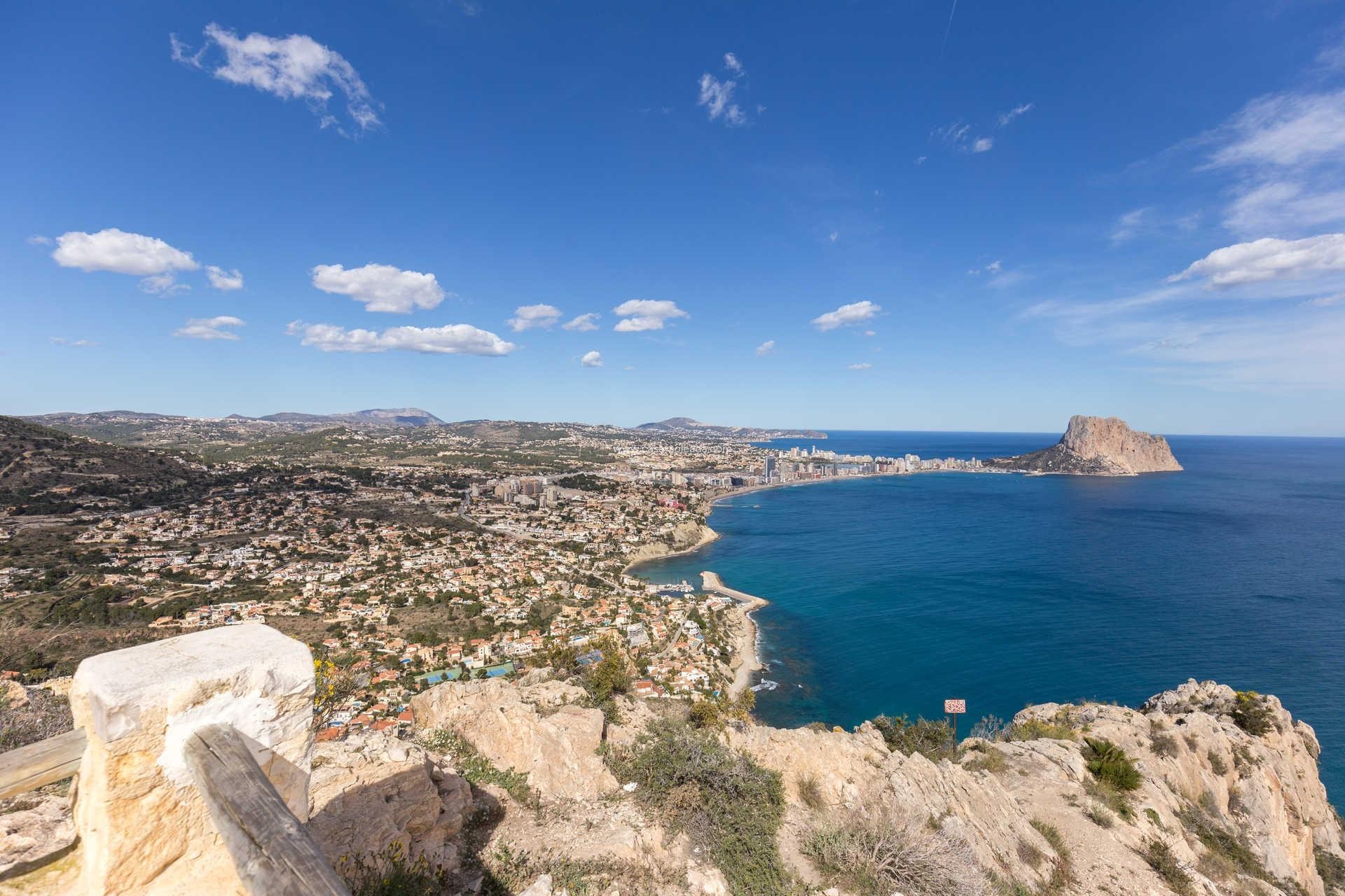 Neue Gebäude - Wohnung - Calpe - Playa Cantal Roig