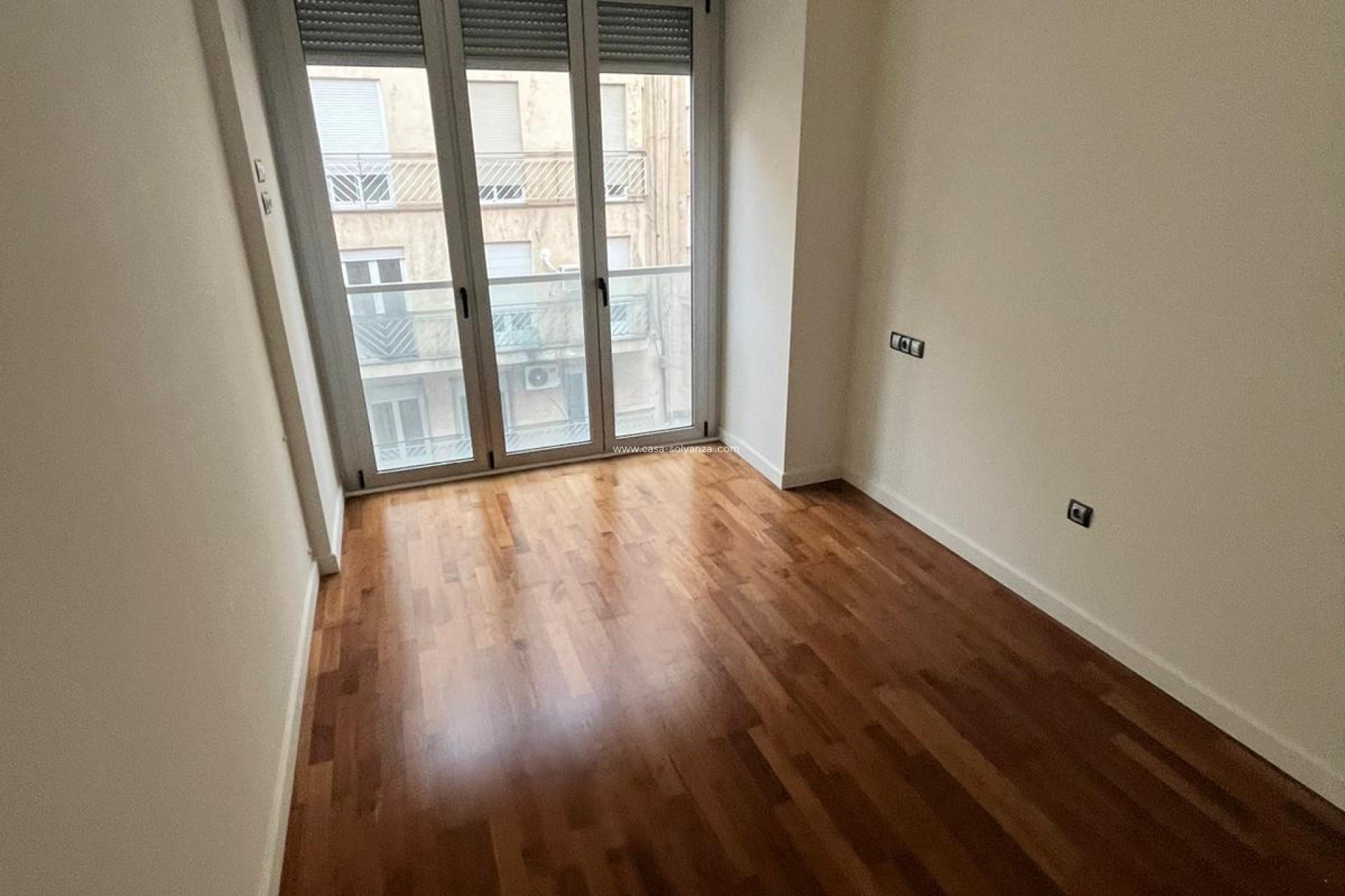 Neue Gebäude - Wohnung - Elche