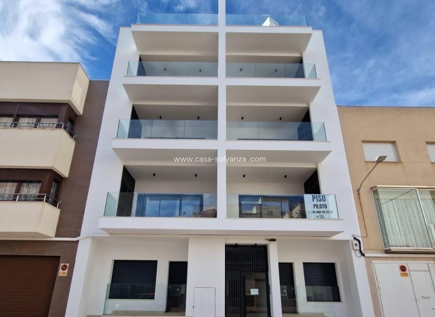 Neue Gebäude - Wohnung - Guardamar del Segura - Pueblo