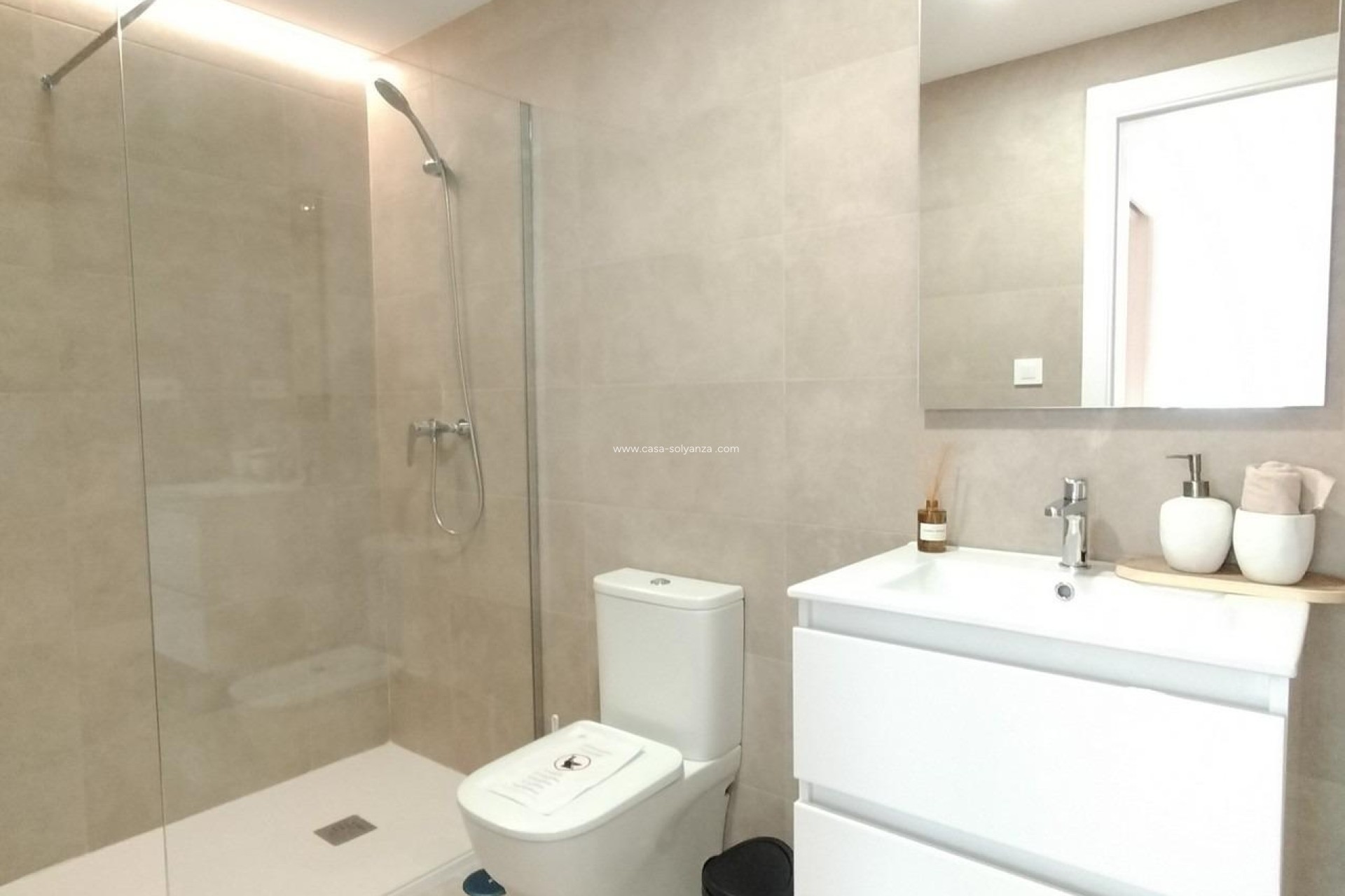 Neue Gebäude - Wohnung - Monforte del Cid - Alenda Golf