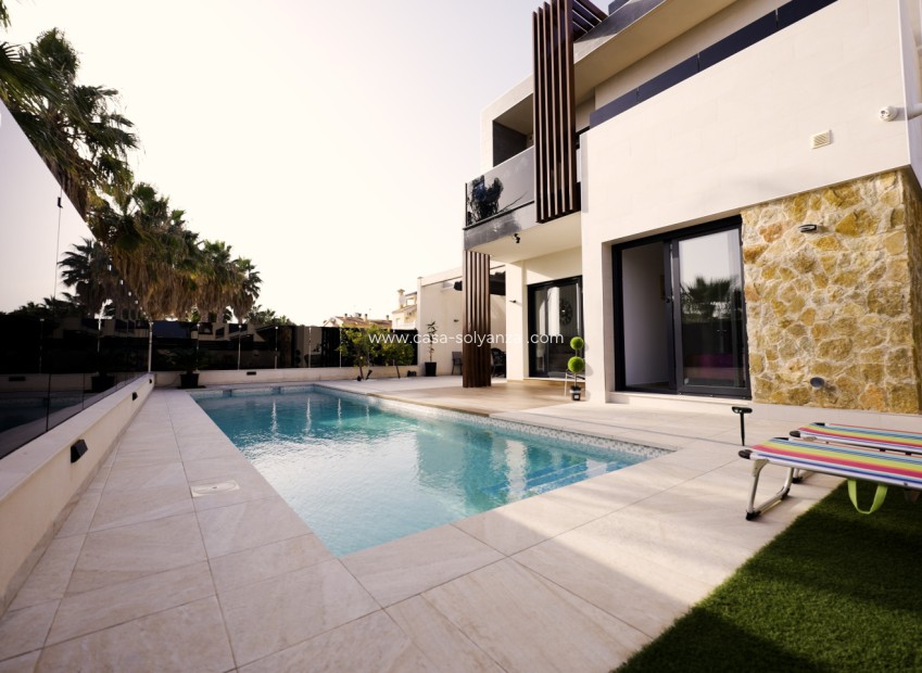 New Build - Villa - Dehesa De Campoamor