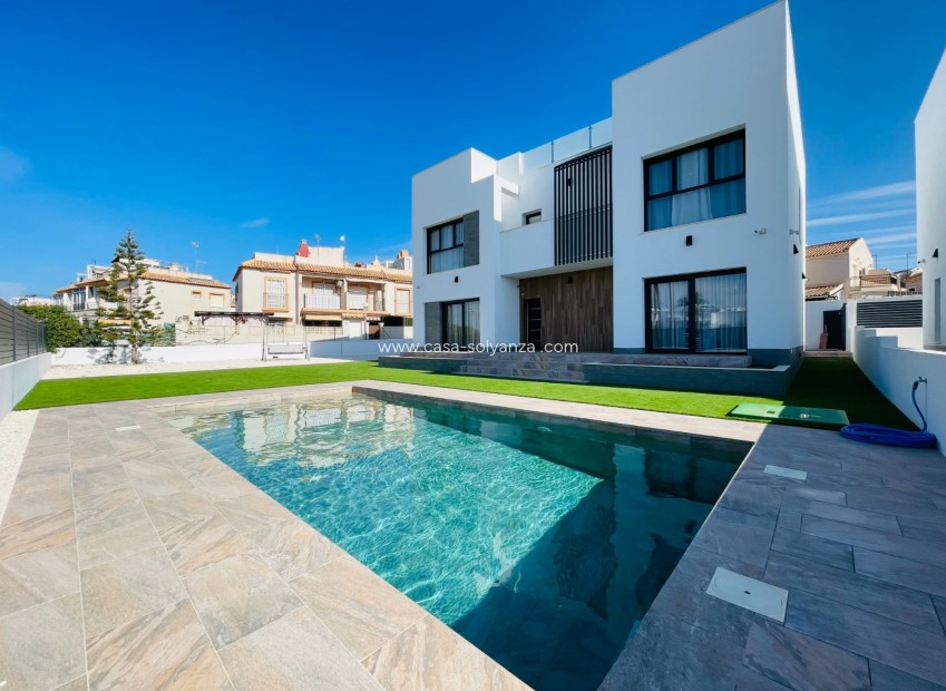 Nieuwbouw Woningen - Villa - Torrevieja