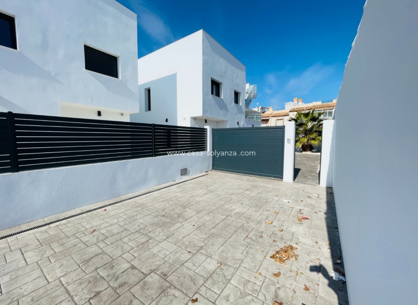 Nieuwbouw Woningen - Villa - Torrevieja