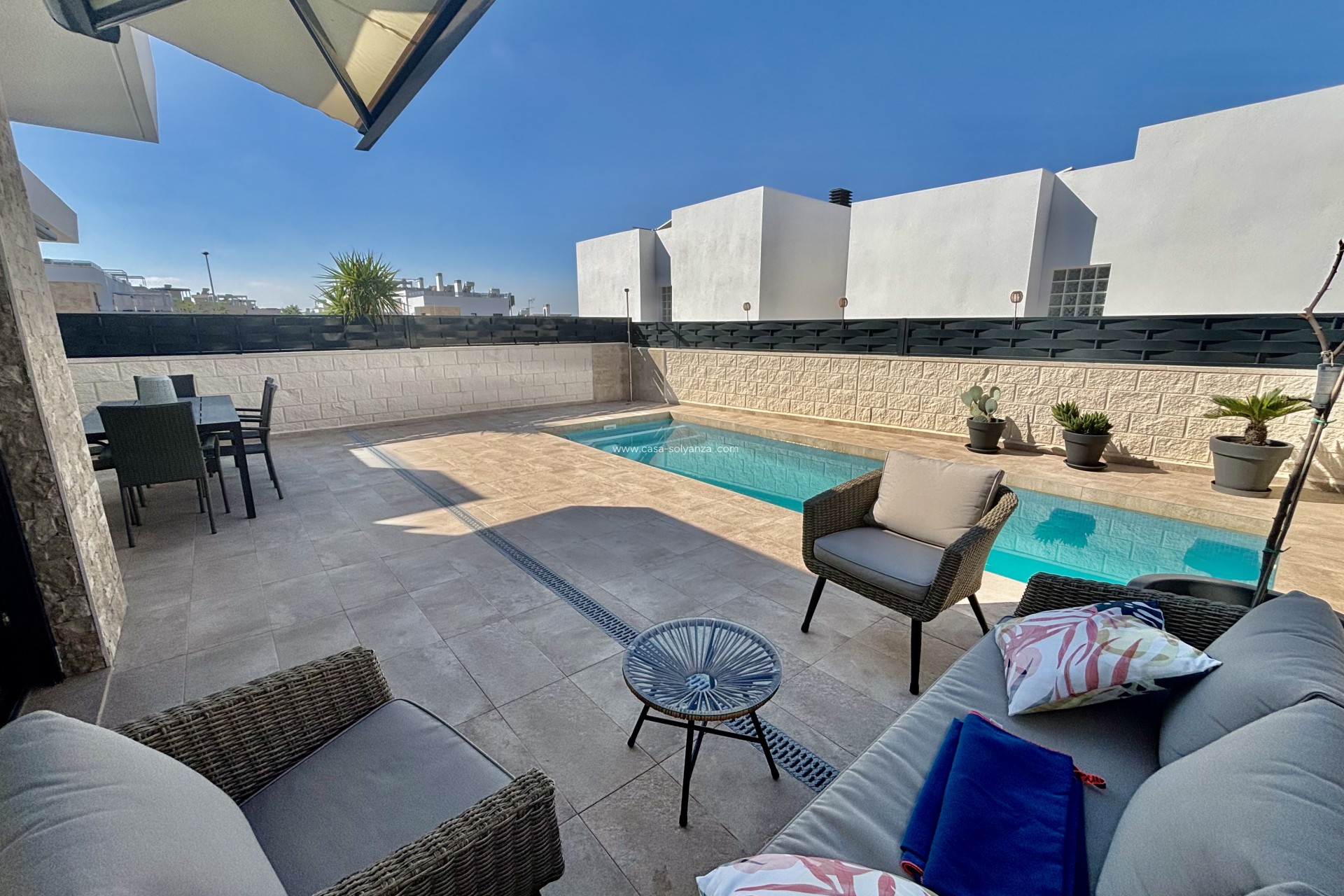 Nouvelle construction - Villa - Benijofar