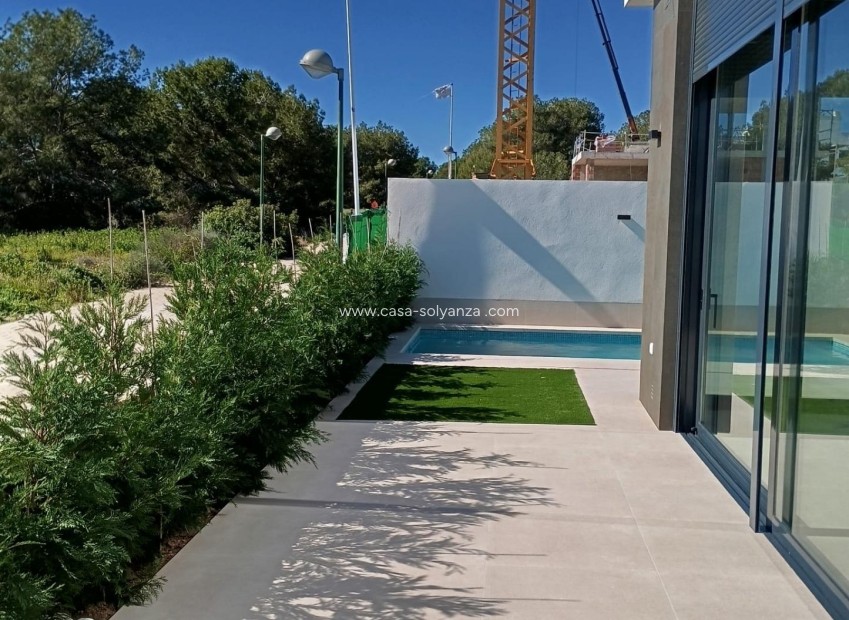 Nouvelle construction - Villa - Pilar de la Horadada - Roda Golf