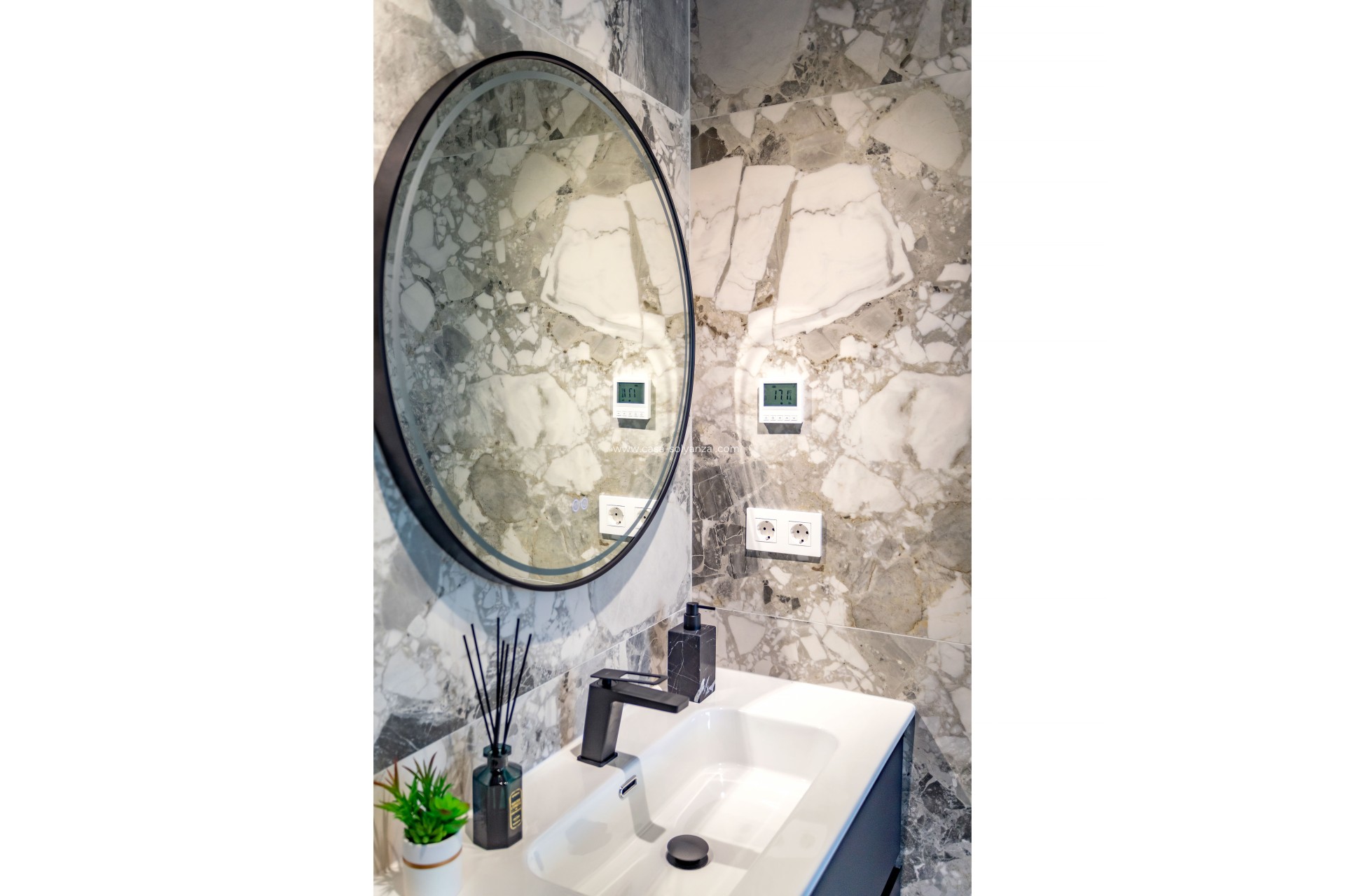 Obra nueva - Apartamento / piso - Finestrat
