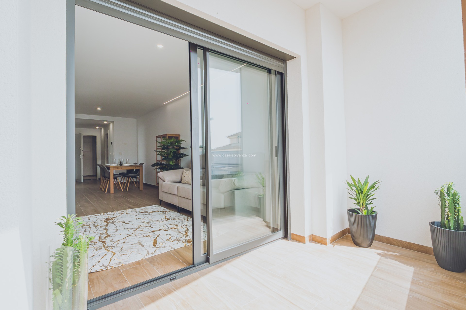 Obra nueva - Apartamento / piso - Redován