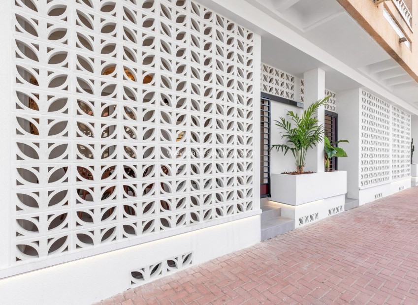 Obra nueva - Apartamento / piso - Torrevieja - Playa Los Naufragos