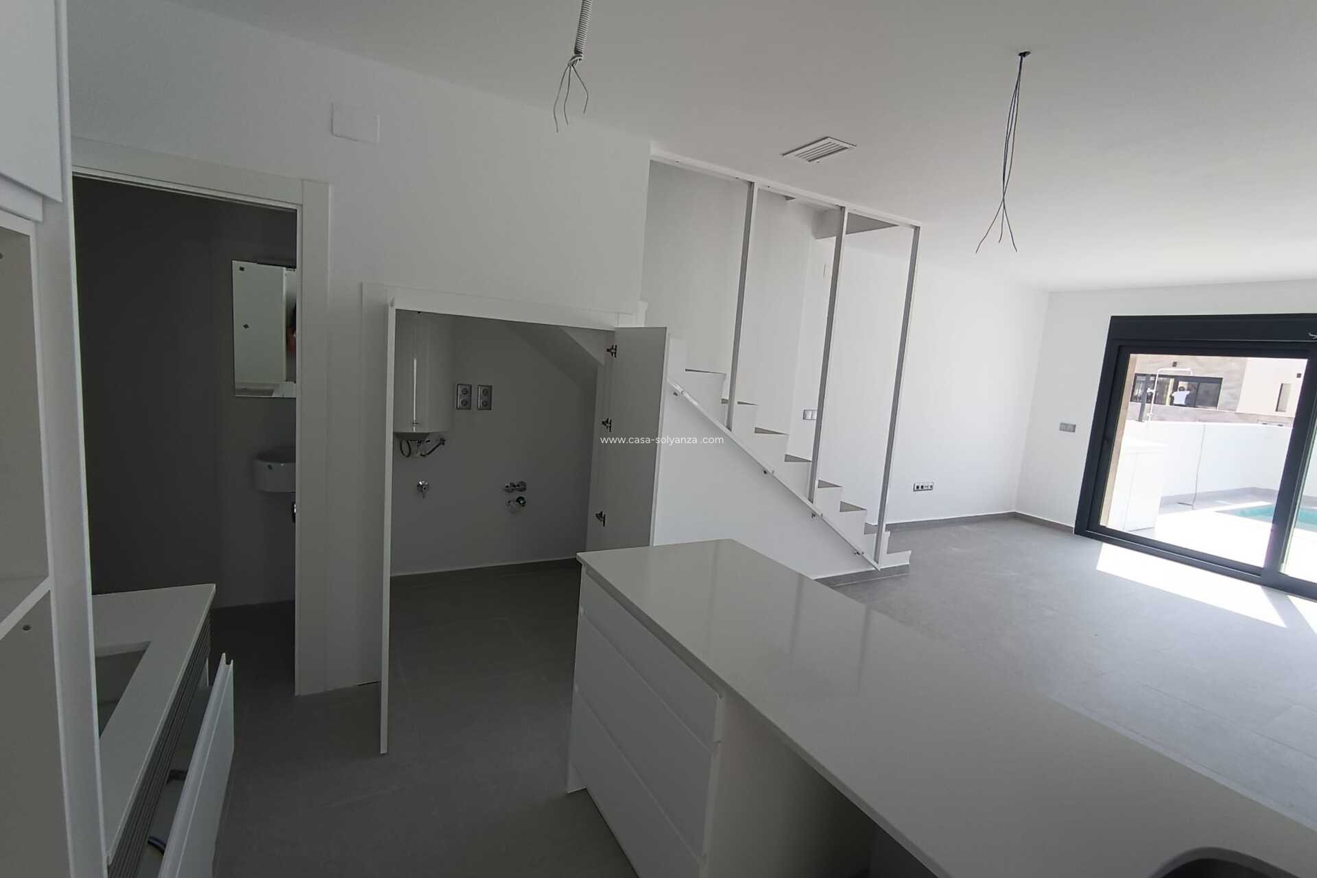 Obra nueva - Villa - Daya Nueva