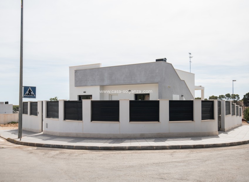 Obra nueva - Villa - Pinar de Campoverde