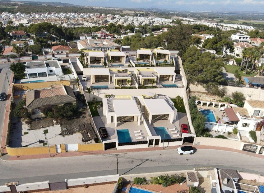 Obra nueva - Villa - Torrevieja - Los Balcones