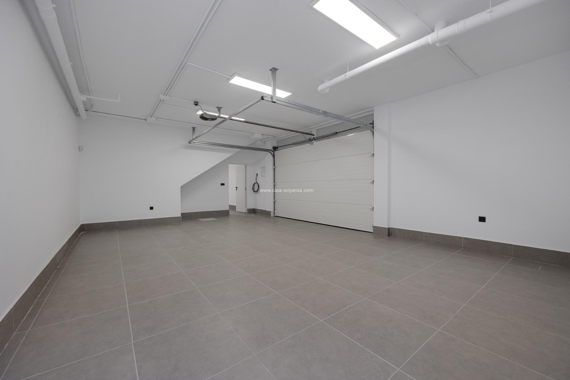 Obra nueva - Villa - Torrevieja - Sector 25