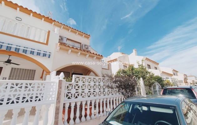 Quad Villa - Herverkoop - Playa Flamenca - Costa Blanca