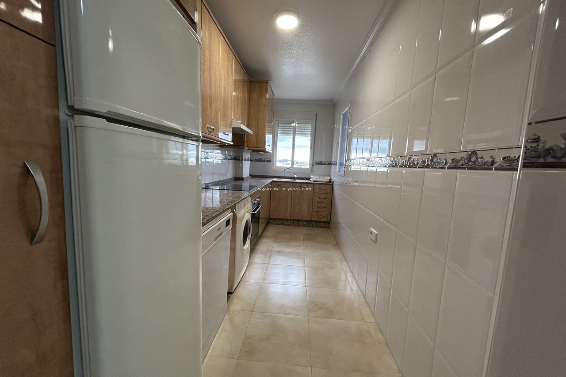 Resale - Apartment / flat - 2778 - Inland