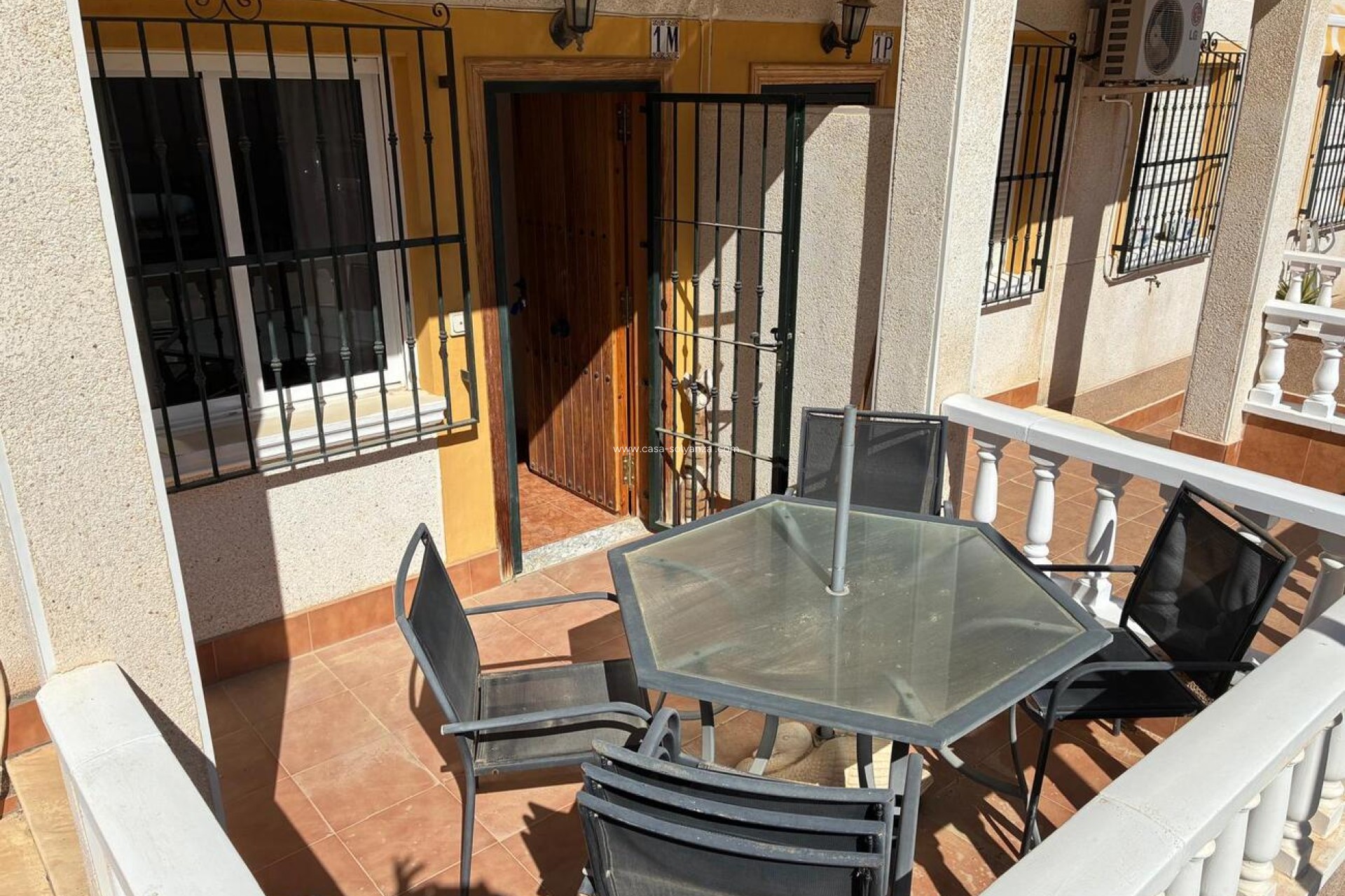 Resale - Apartment / flat - Algorfa - Costa Blanca