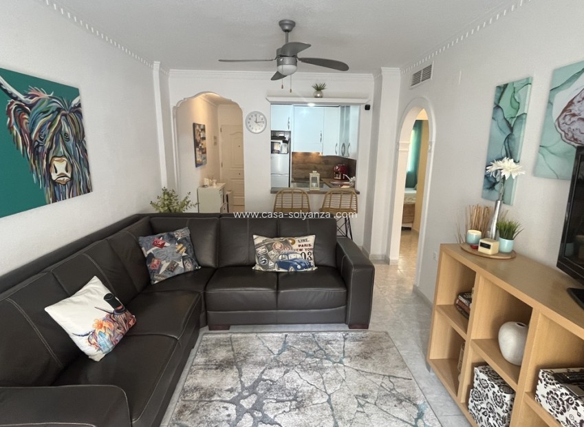 Resale - Apartment / flat - Algorfa