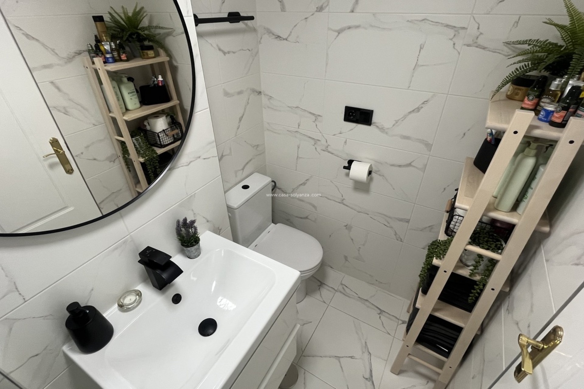 Resale - Apartment / flat - Algorfa