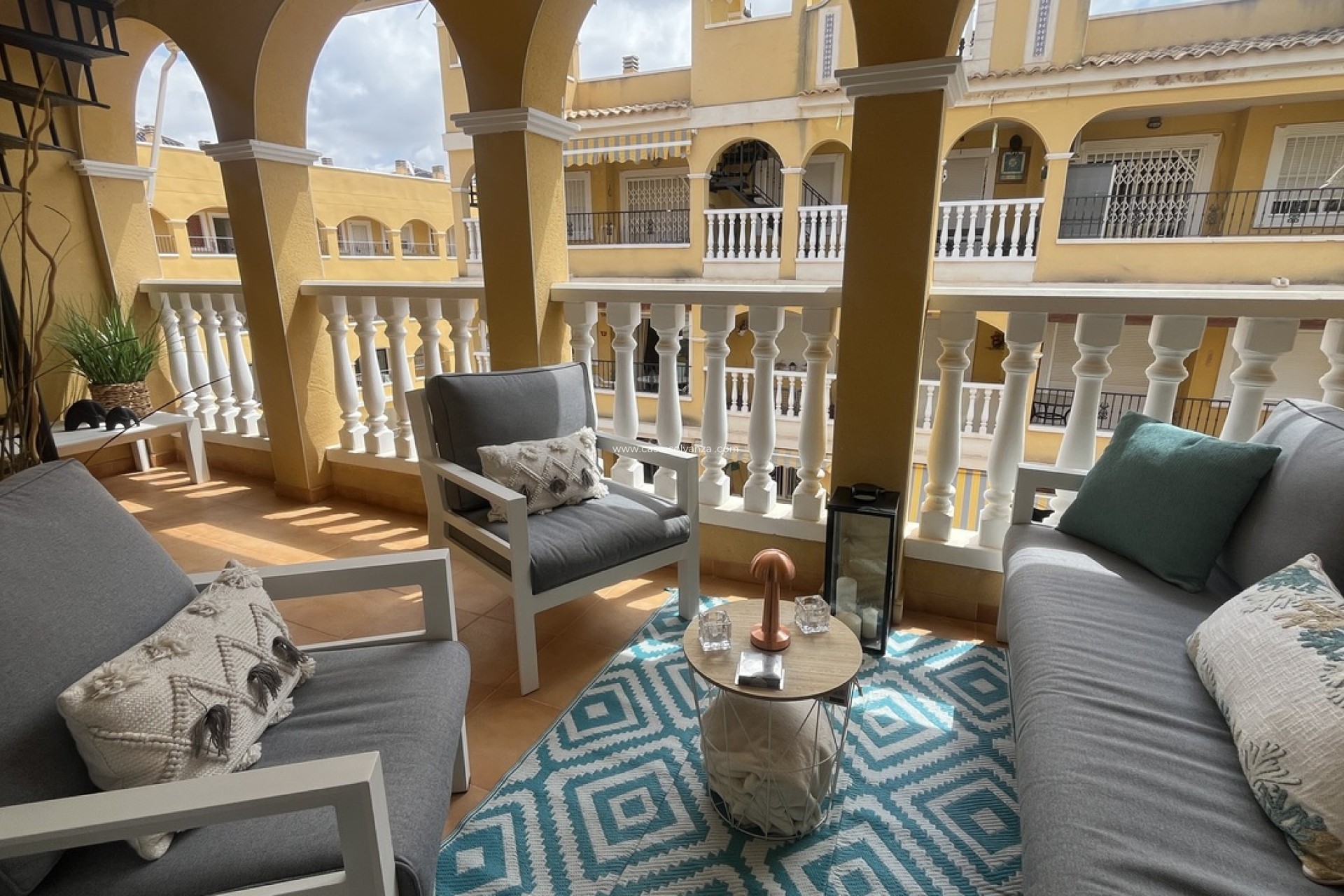 Resale - Apartment / flat - Algorfa