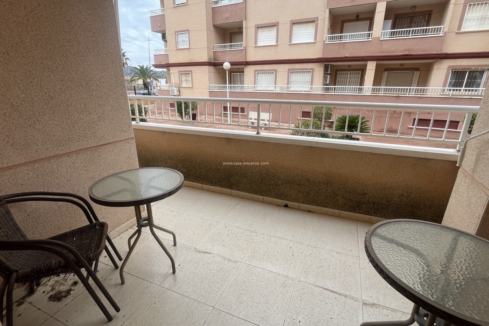 Resale - Apartment / flat - Algorfa