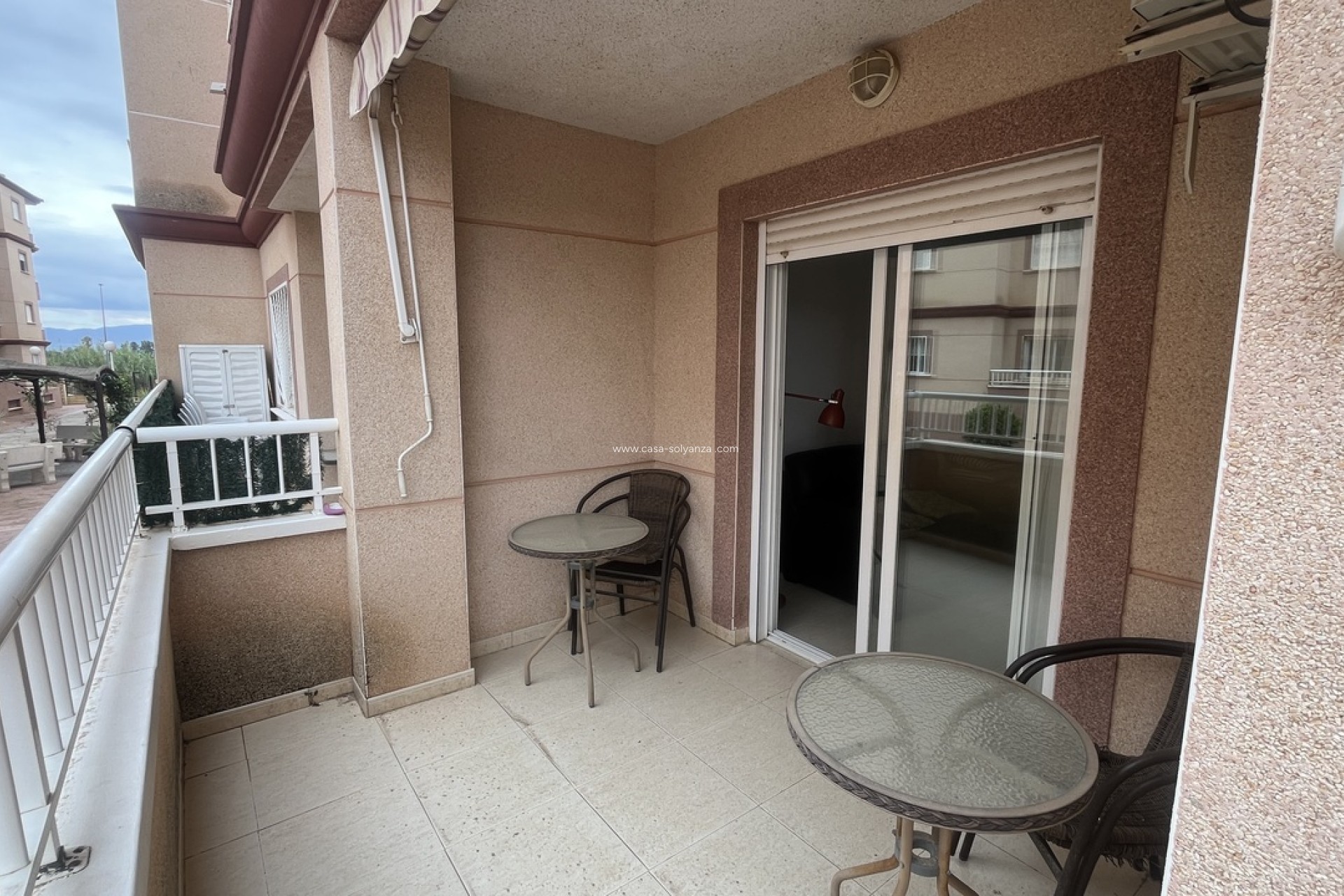 Resale - Apartment / flat - Algorfa