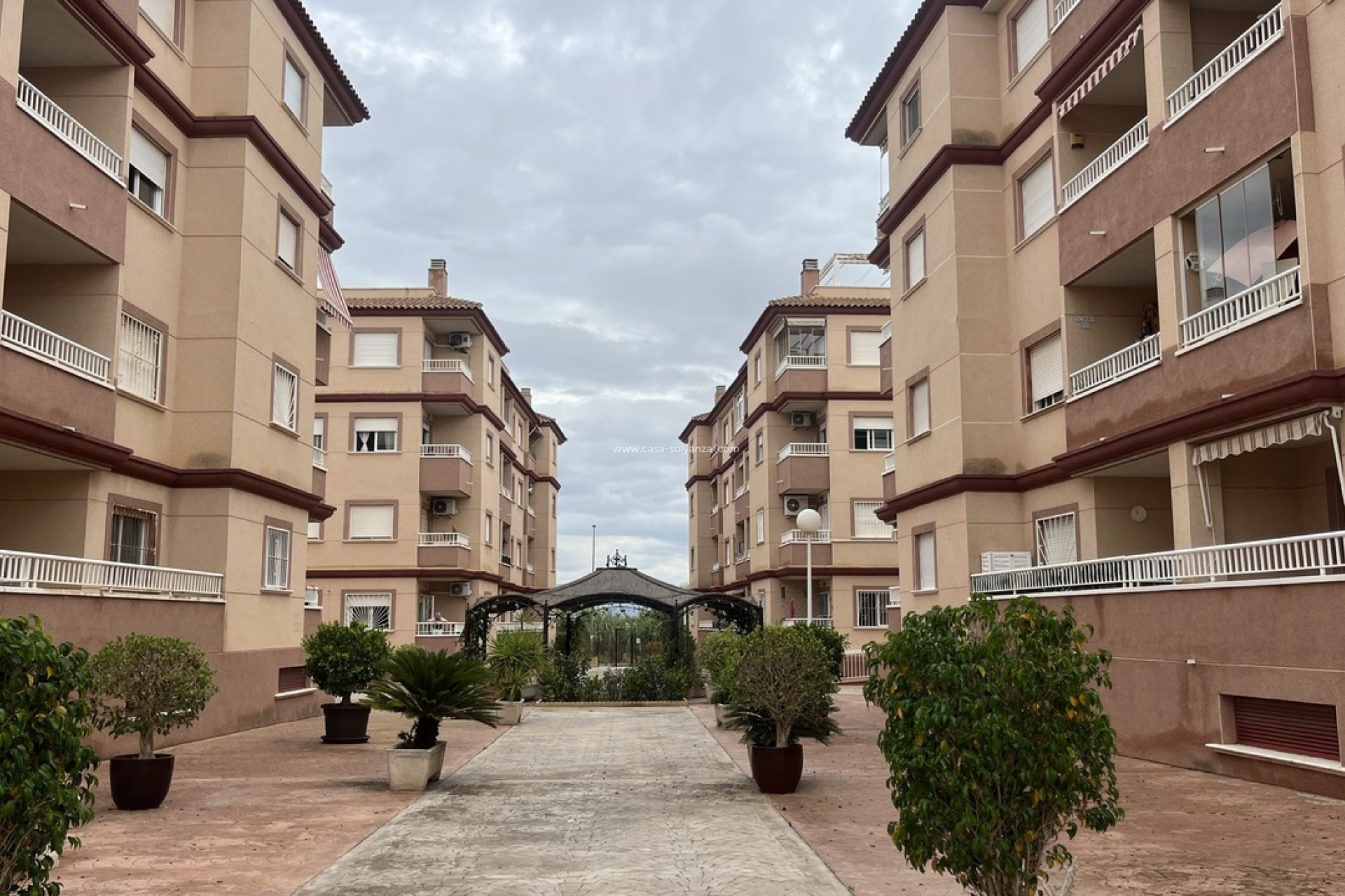 Resale - Apartment / flat - Algorfa