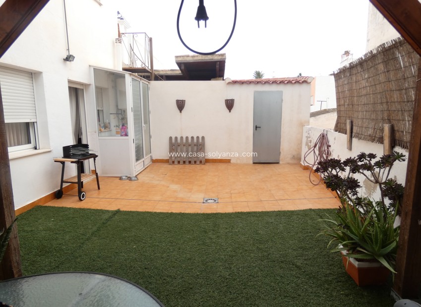 Resale - Apartment / flat - Algorfa