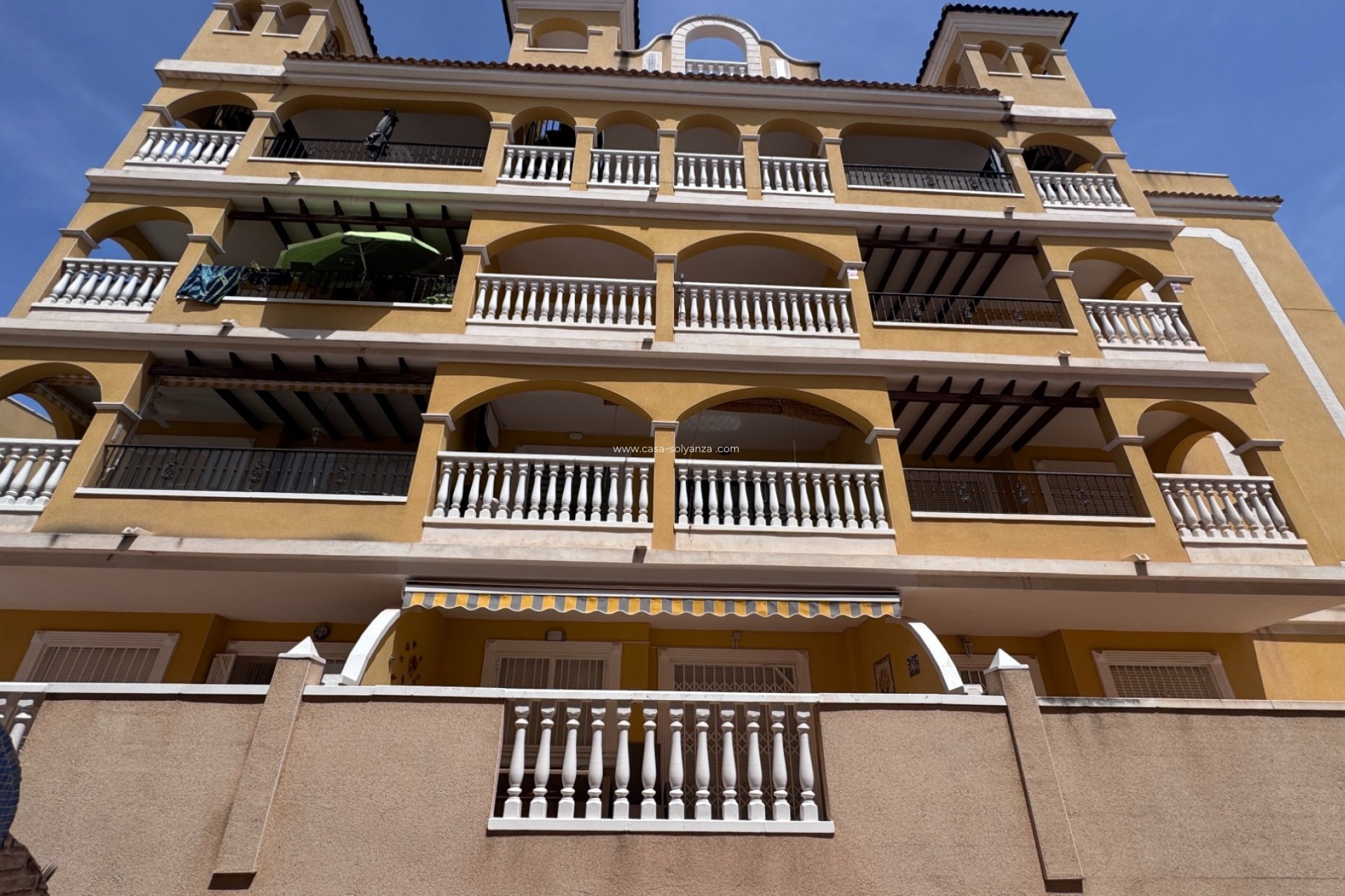 Resale - Apartment / flat - Algorfa